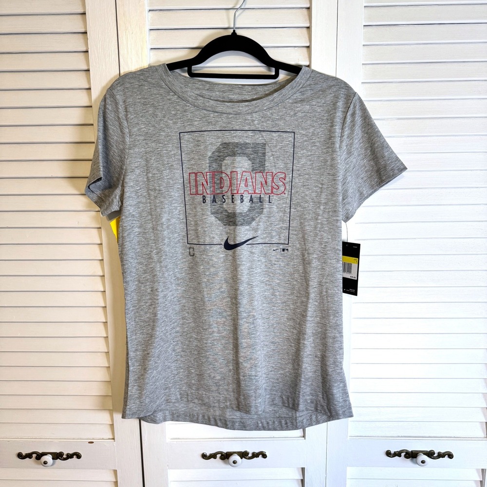 Vintage Nike Cleveland Indians MLB Graphic Tee Medium Heather Gray Womens NEW